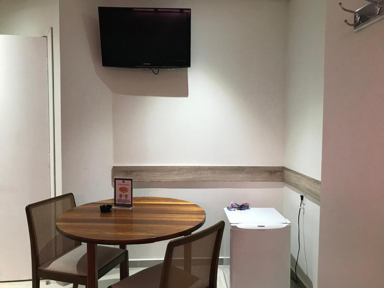 كامبيناس Styllus Motel المظهر الخارجي الصورة