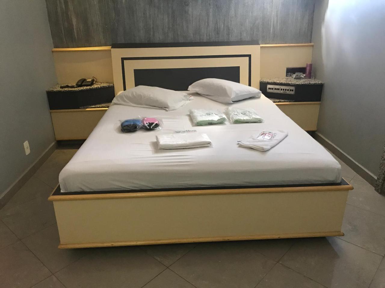 كامبيناس Styllus Motel المظهر الخارجي الصورة